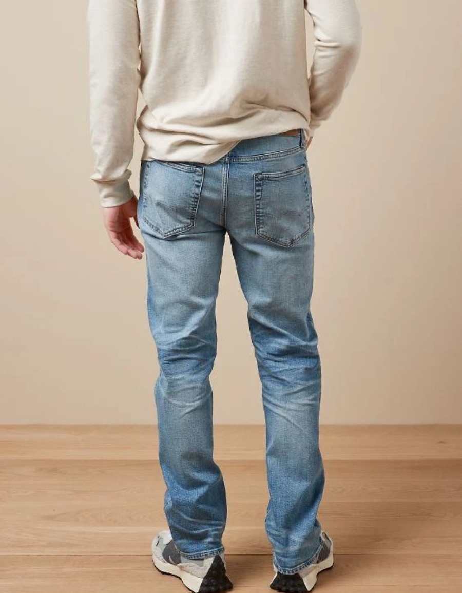 Bottoms * | Ae Airflex+ Distressed Relaxed Straight Jean